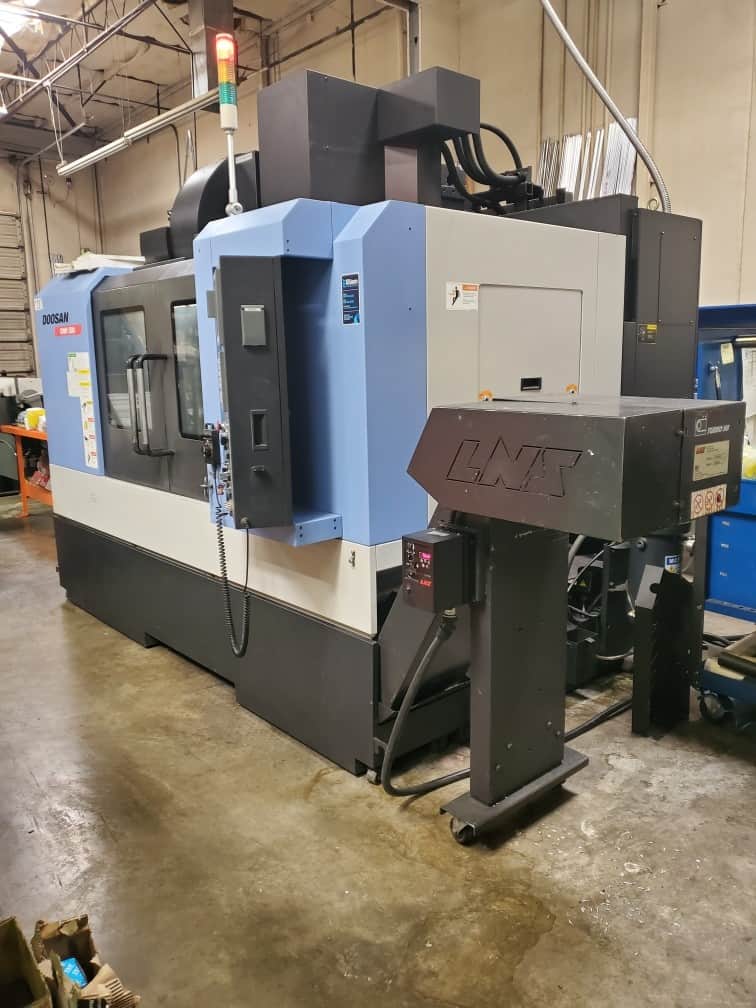 Used Doosan DNM 500 - CNC Vertical Machining Center - 8069900